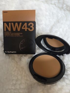 Mac New Studio Fix Powder Plus Foundation-NW43-